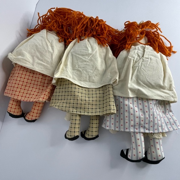 Folk Art Cloth Triplet Rag Dolls Girls with Red Hair and Bunny, Cat and Bear - Picture 5 of 12